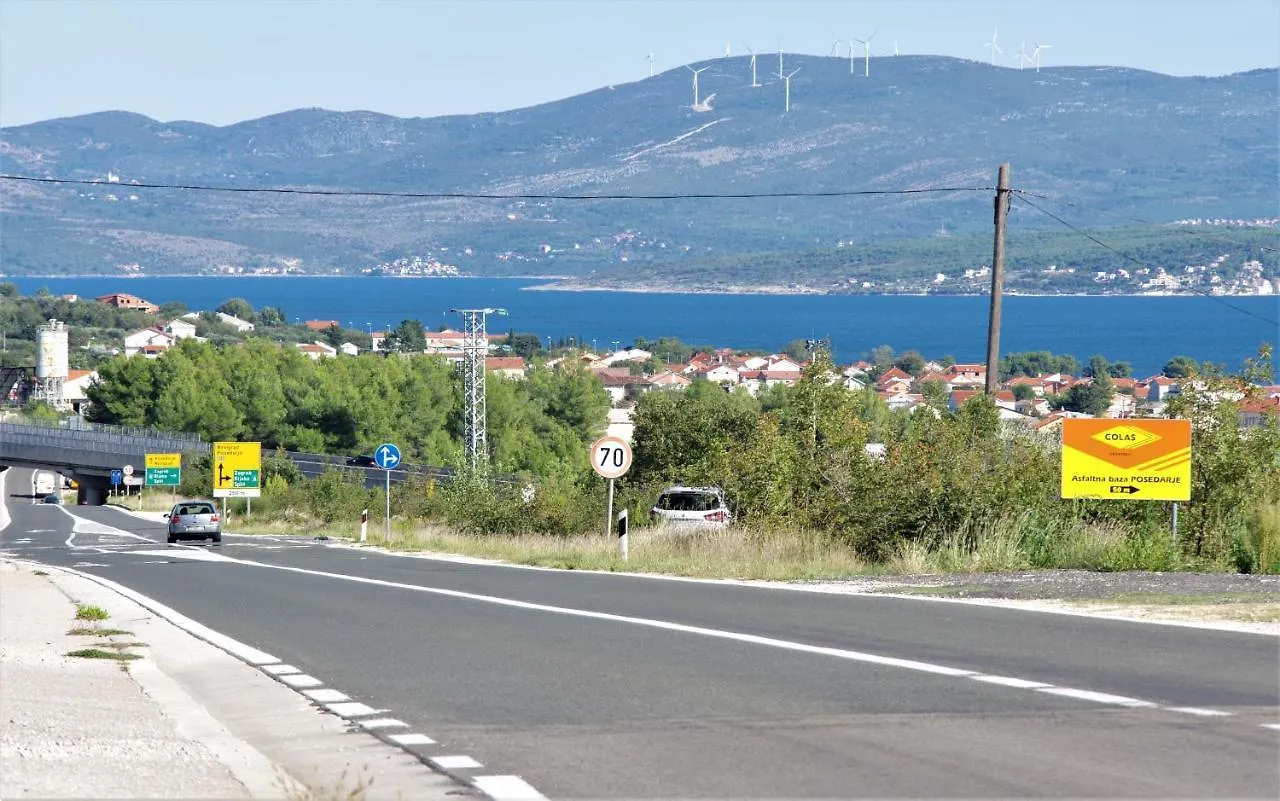 Holiday Home Kamenica Posedarje