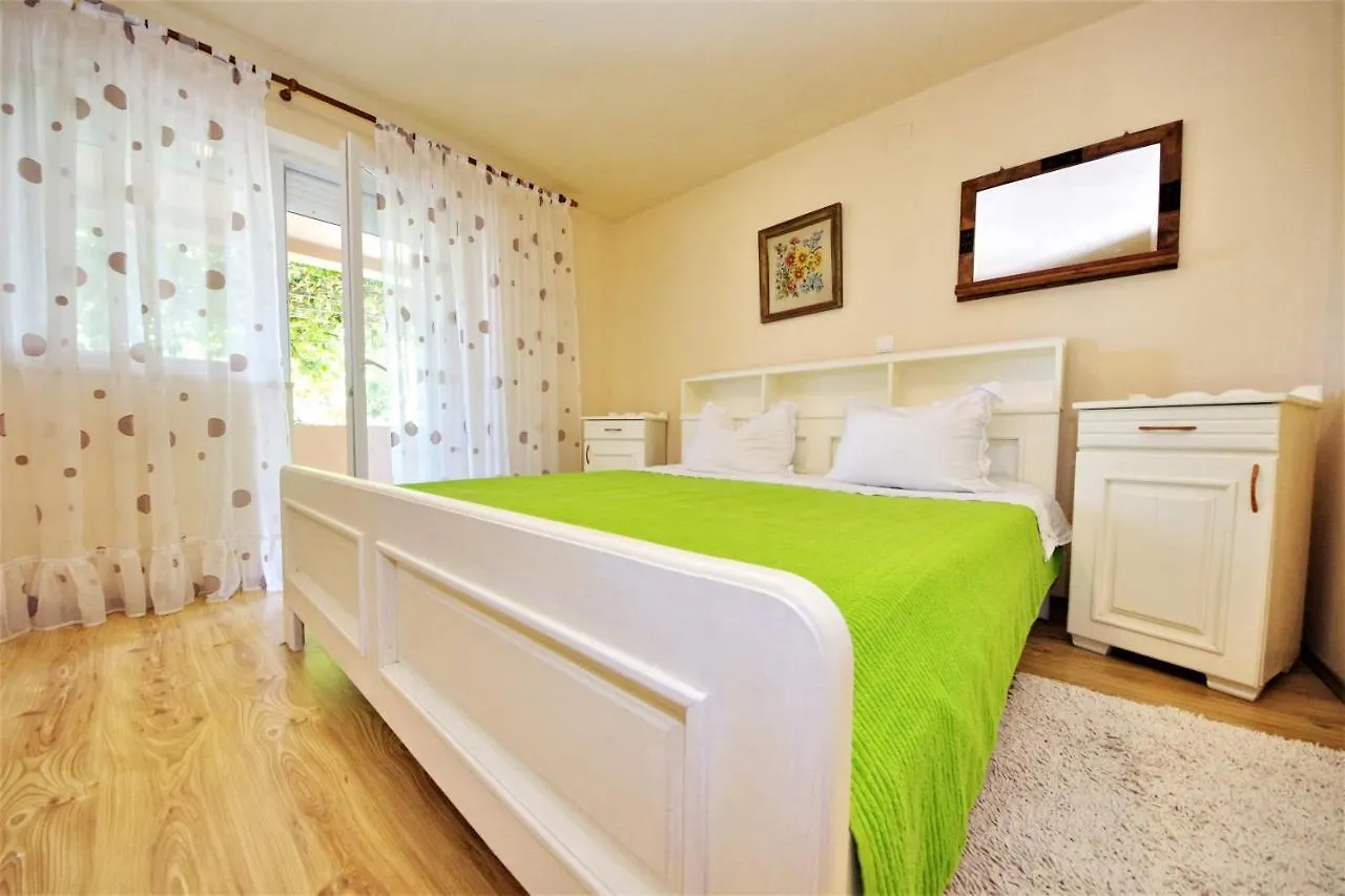 Holiday Home Kamenica Posedarje