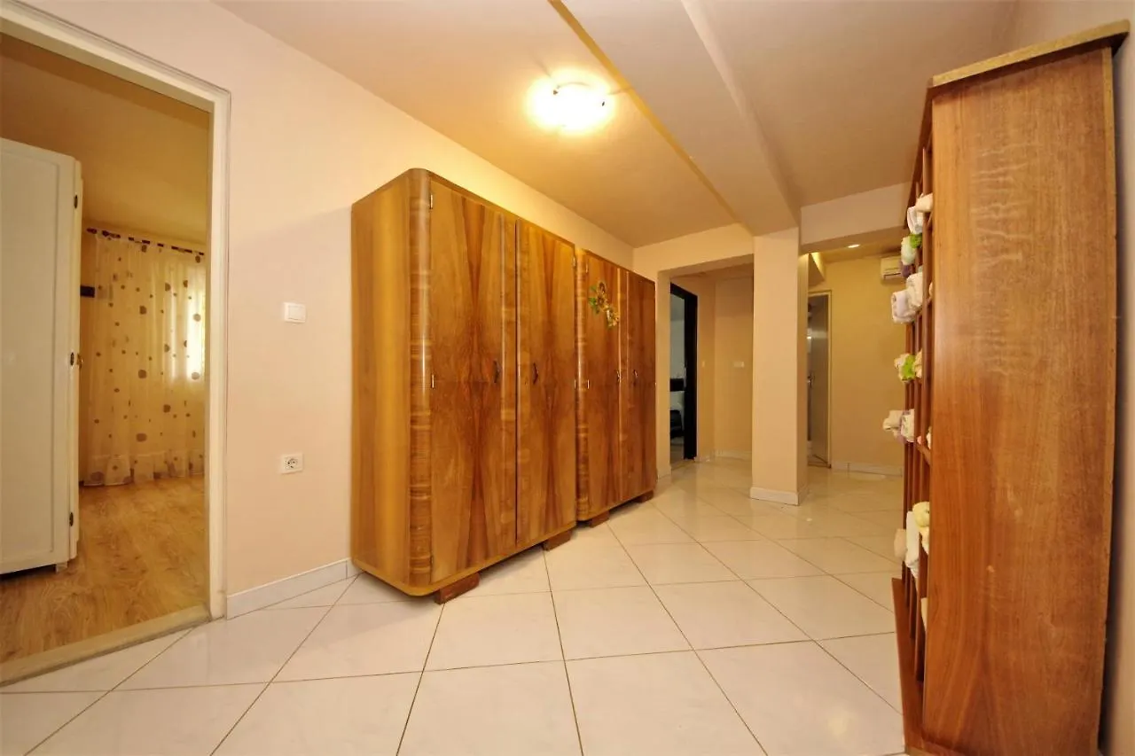 Holiday Home Kamenica Posedarje 0*,  Croatia